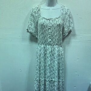 Polagram White Floral Maxi Dress